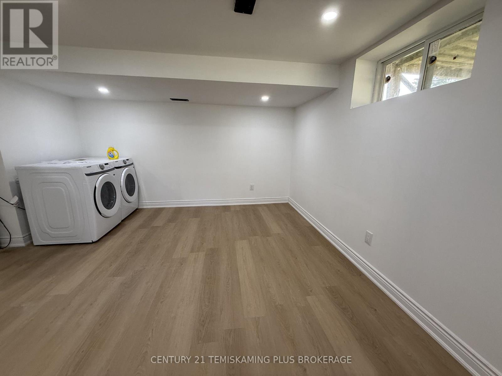 3 BROWN AVENUE - Image 14