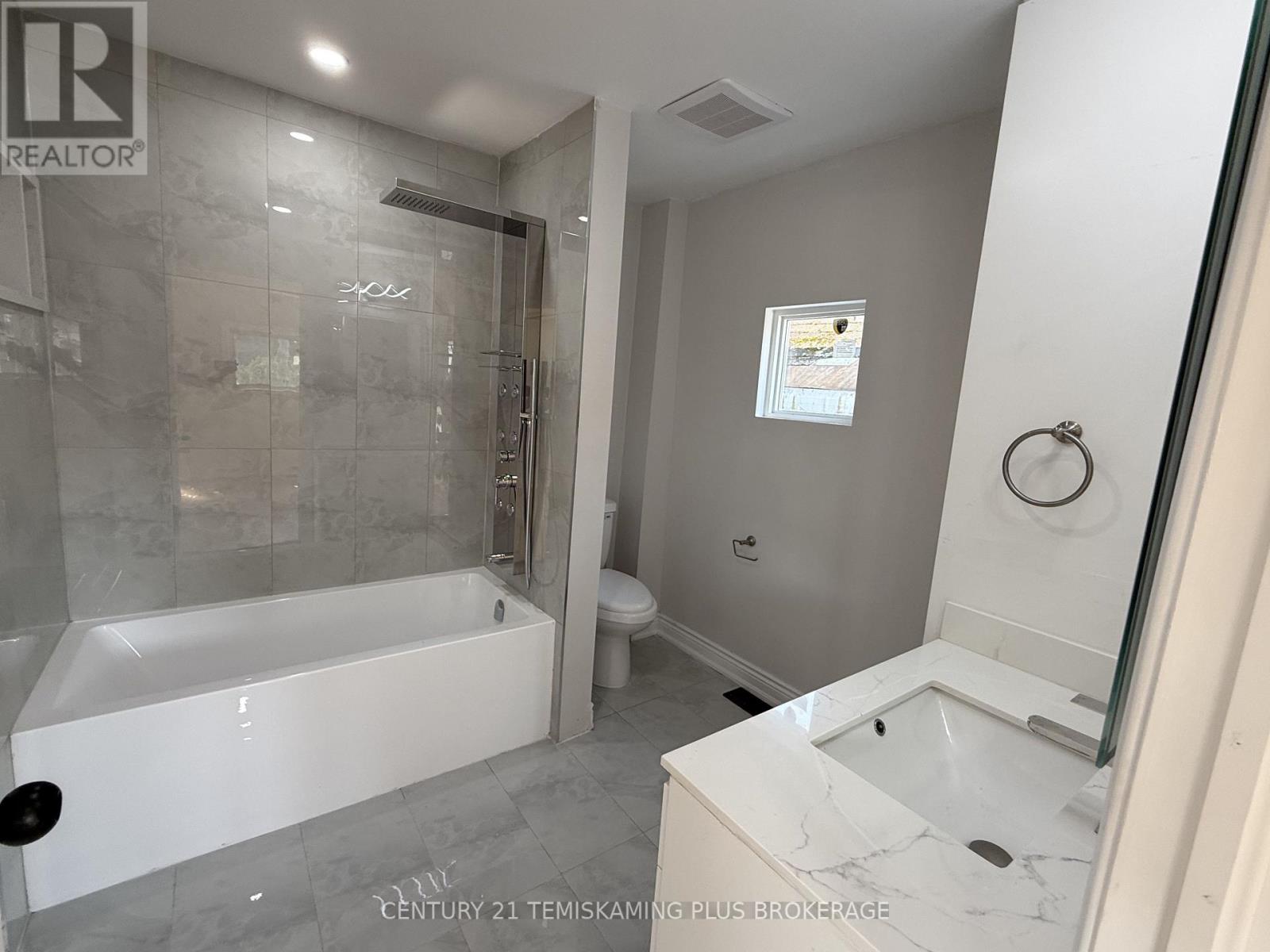 3 BROWN AVENUE - Image 7