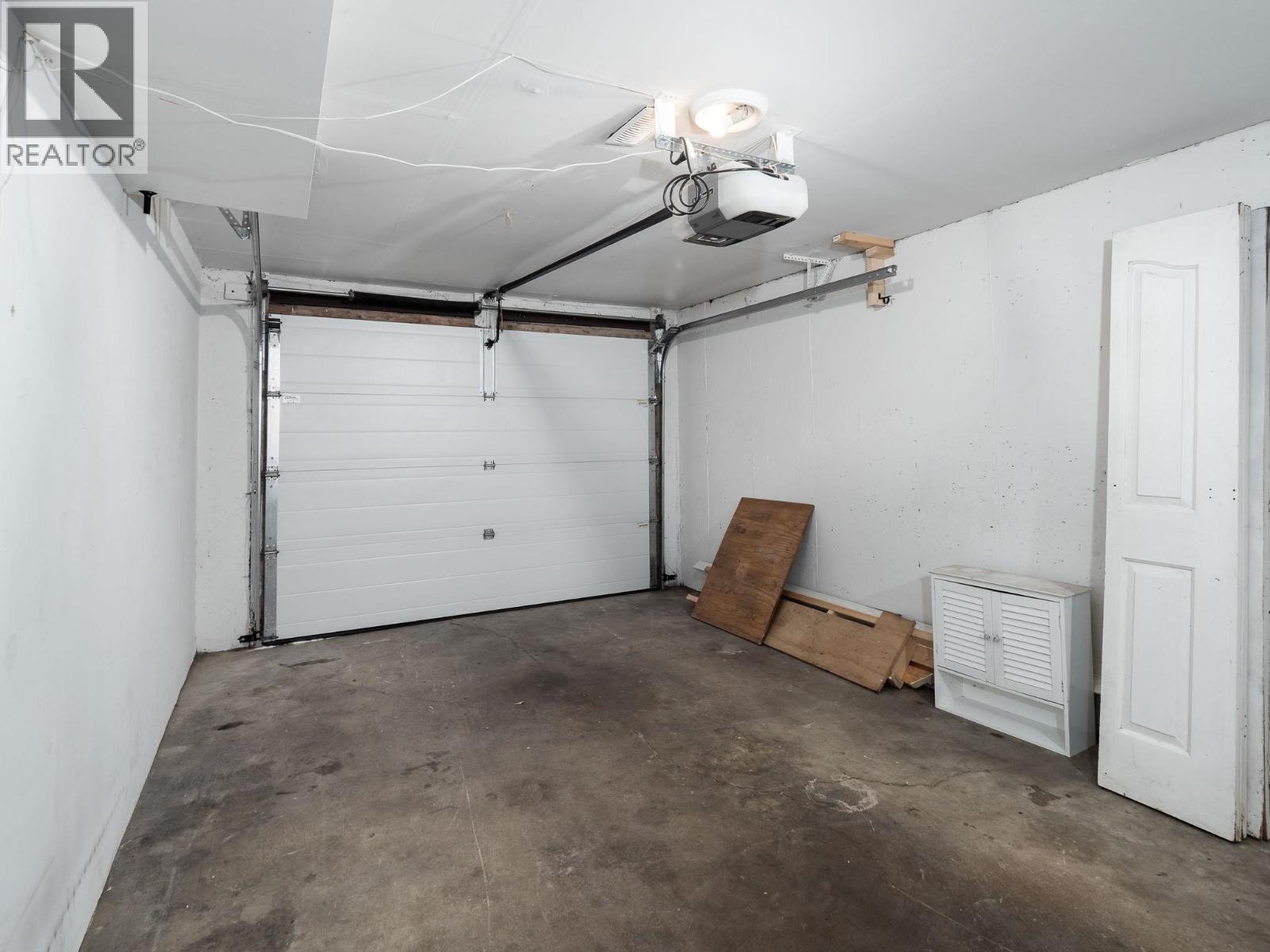 2650 QUINCE STREET - 16