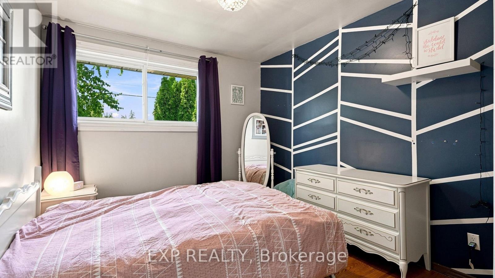 134 WELLINGTON STREET - Image 21