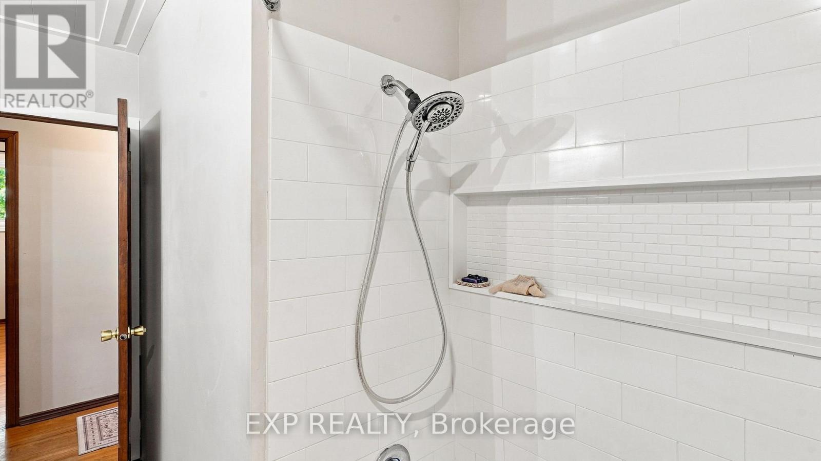 134 WELLINGTON STREET - Image 22