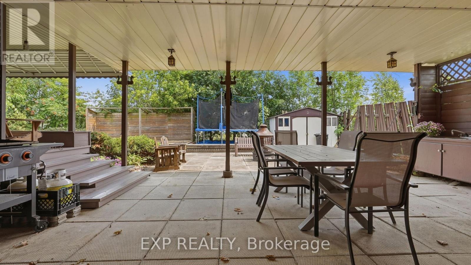 134 WELLINGTON STREET - Image 48