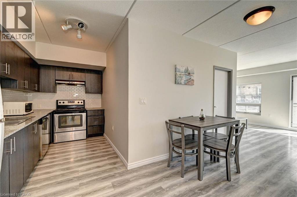#F209 275 LARCH Street - 5