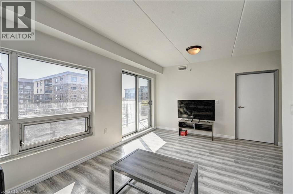 #F209 275 LARCH Street - 9
