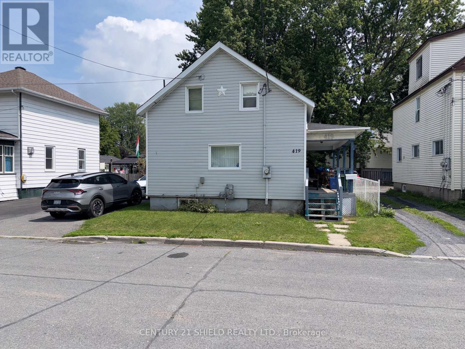 419 BEDFORD STREET - 1