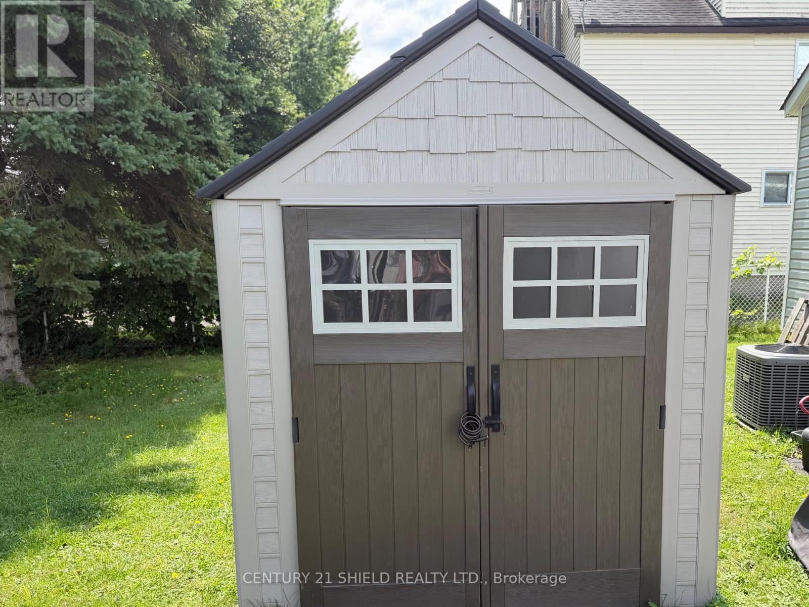 419 BEDFORD STREET - 6