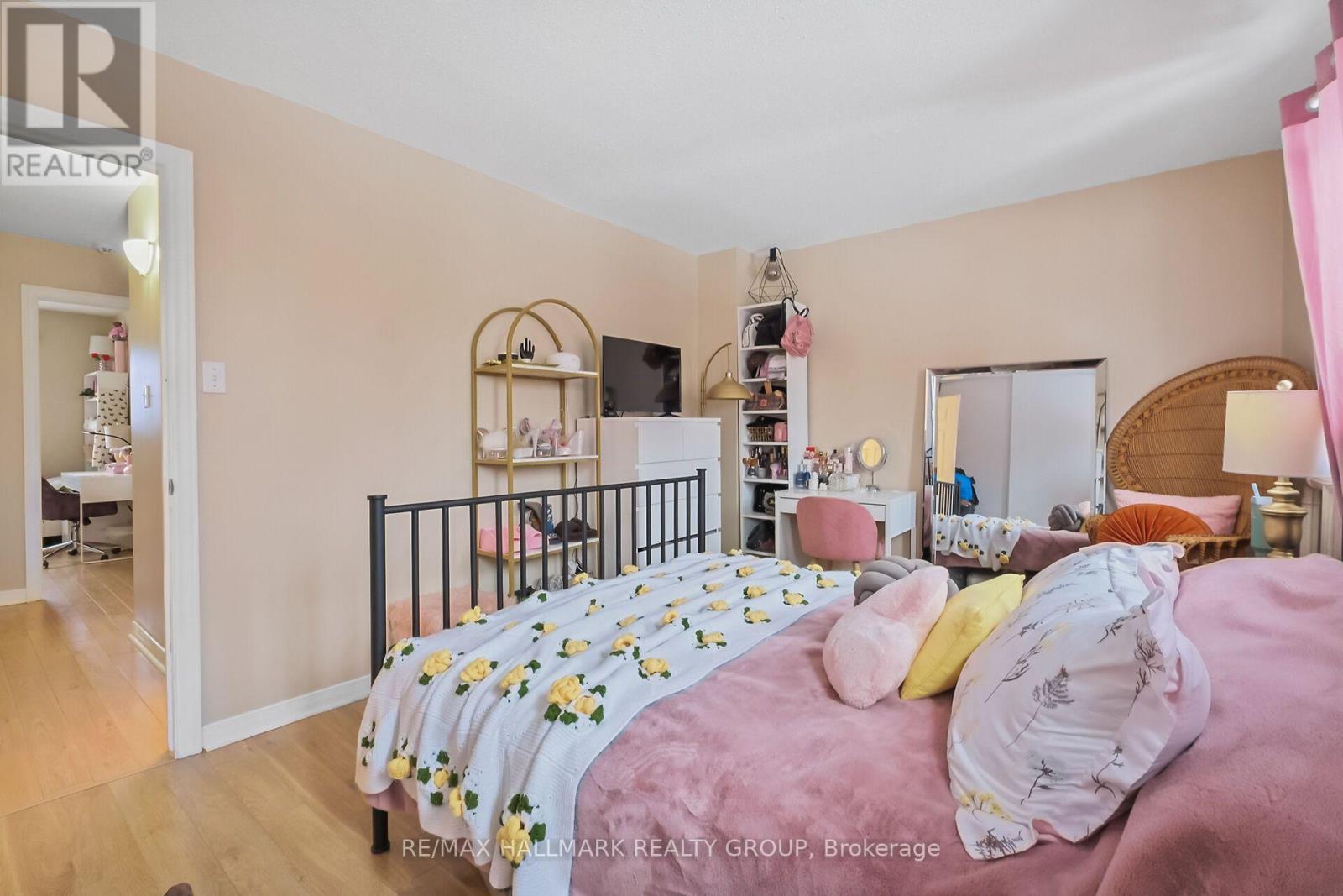 3 Bed, 2 Bath House for Sale in Ottawa – 119 TEAL CRESCENT, Ottawa – MLS# X12909342 - Image 84