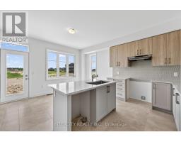 24 Legacy Circle, Wasaga Beach, ON L9Z0L8 Photo 12
