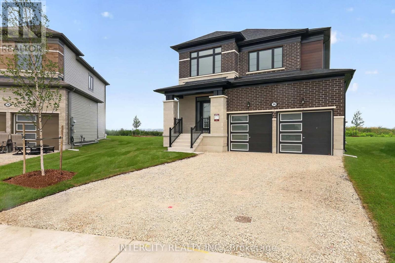 26 LEGACY CIRCLE - Image 3