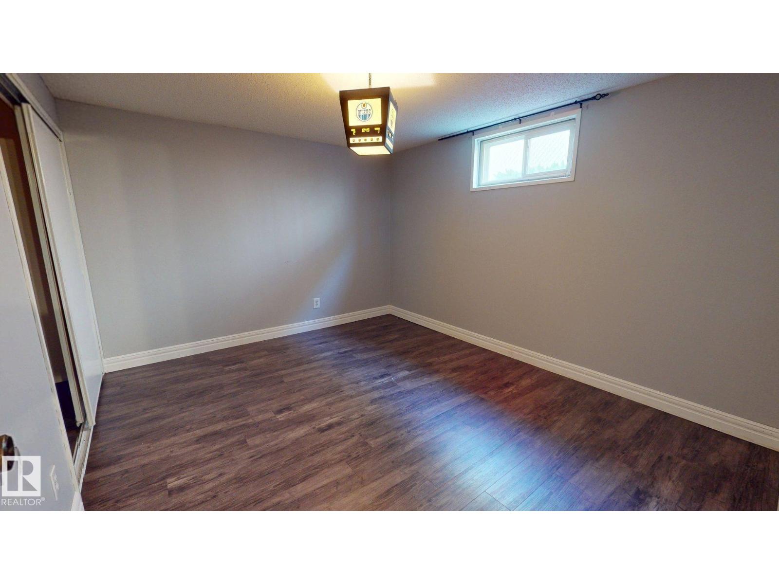 10661 152 ST NW - Image 18