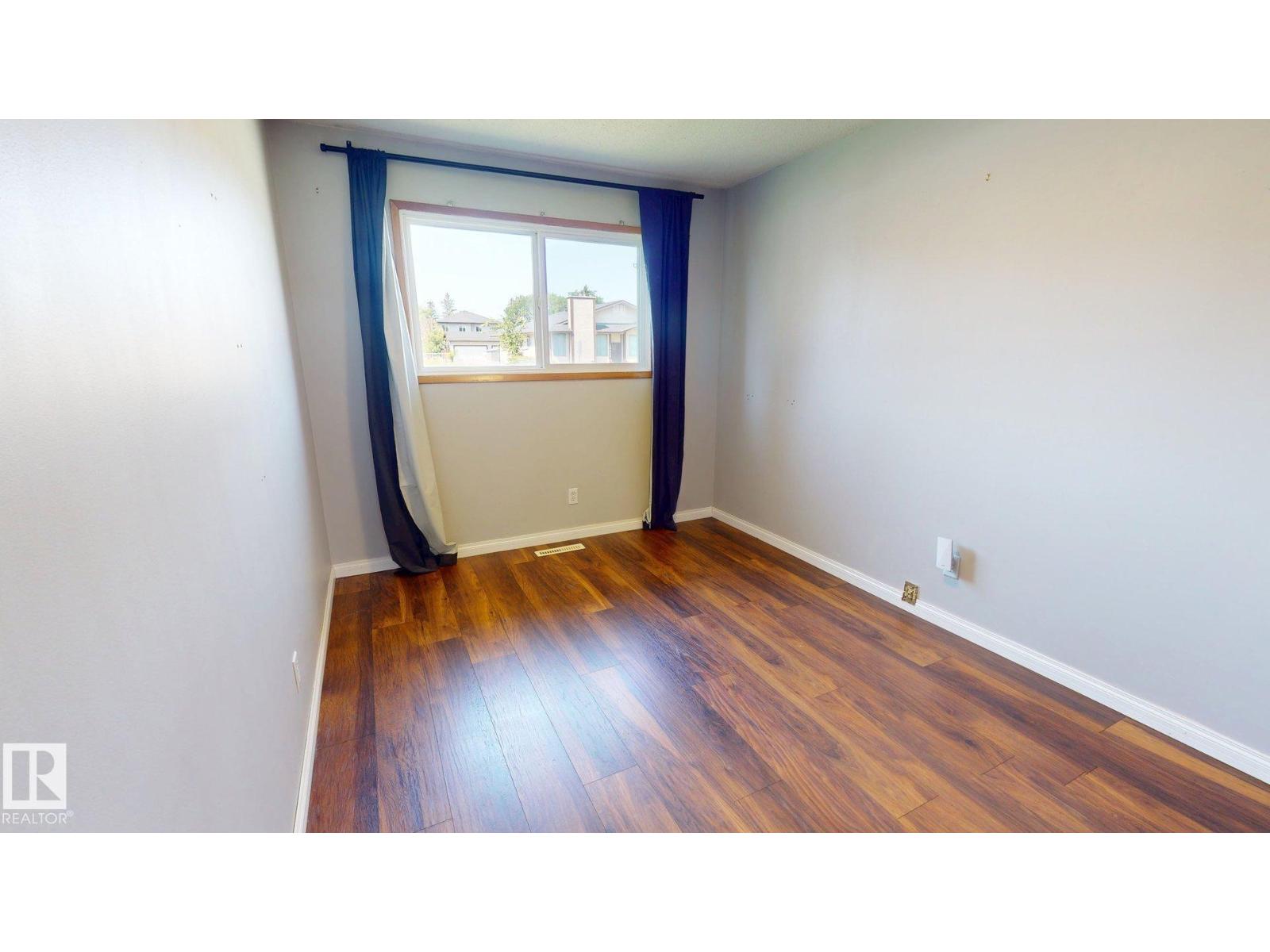 10661 152 ST NW - Image 7