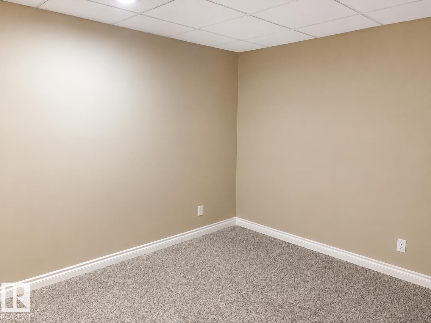 229 19 ST - Image 13