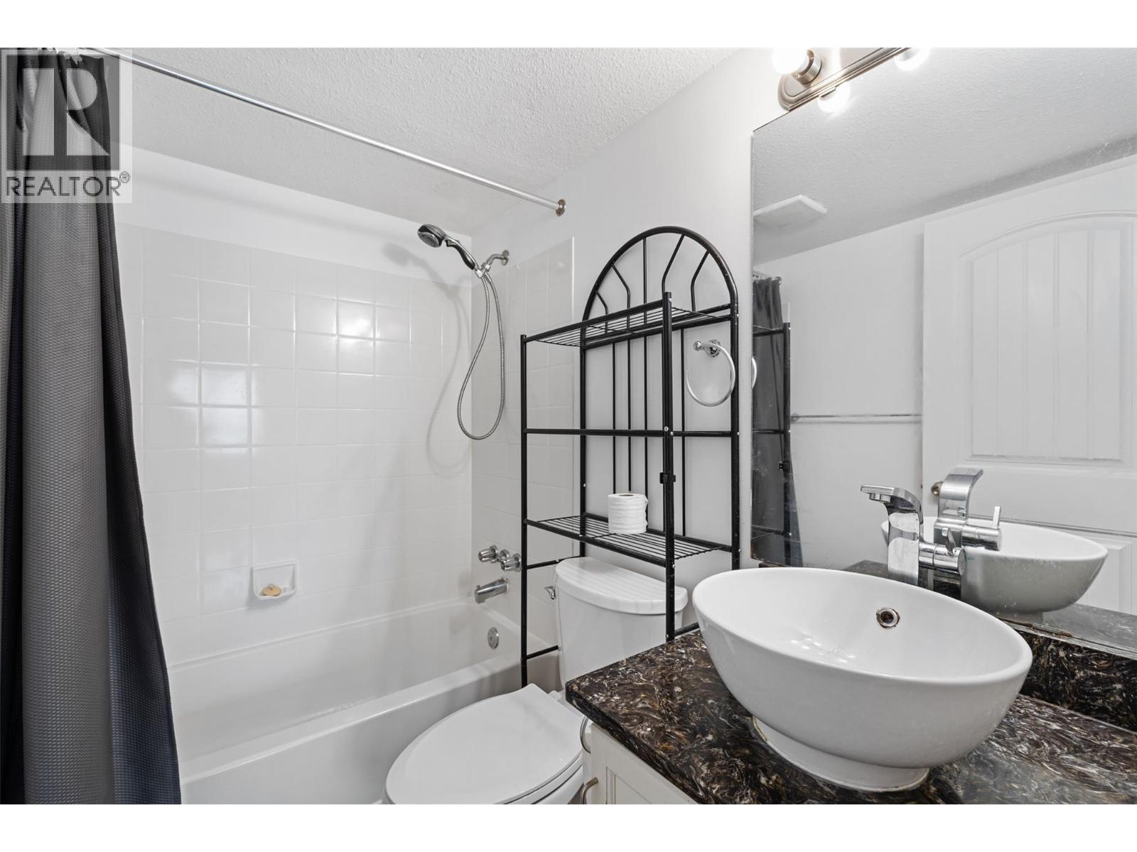 104C 735 Cook Road, Kelowna