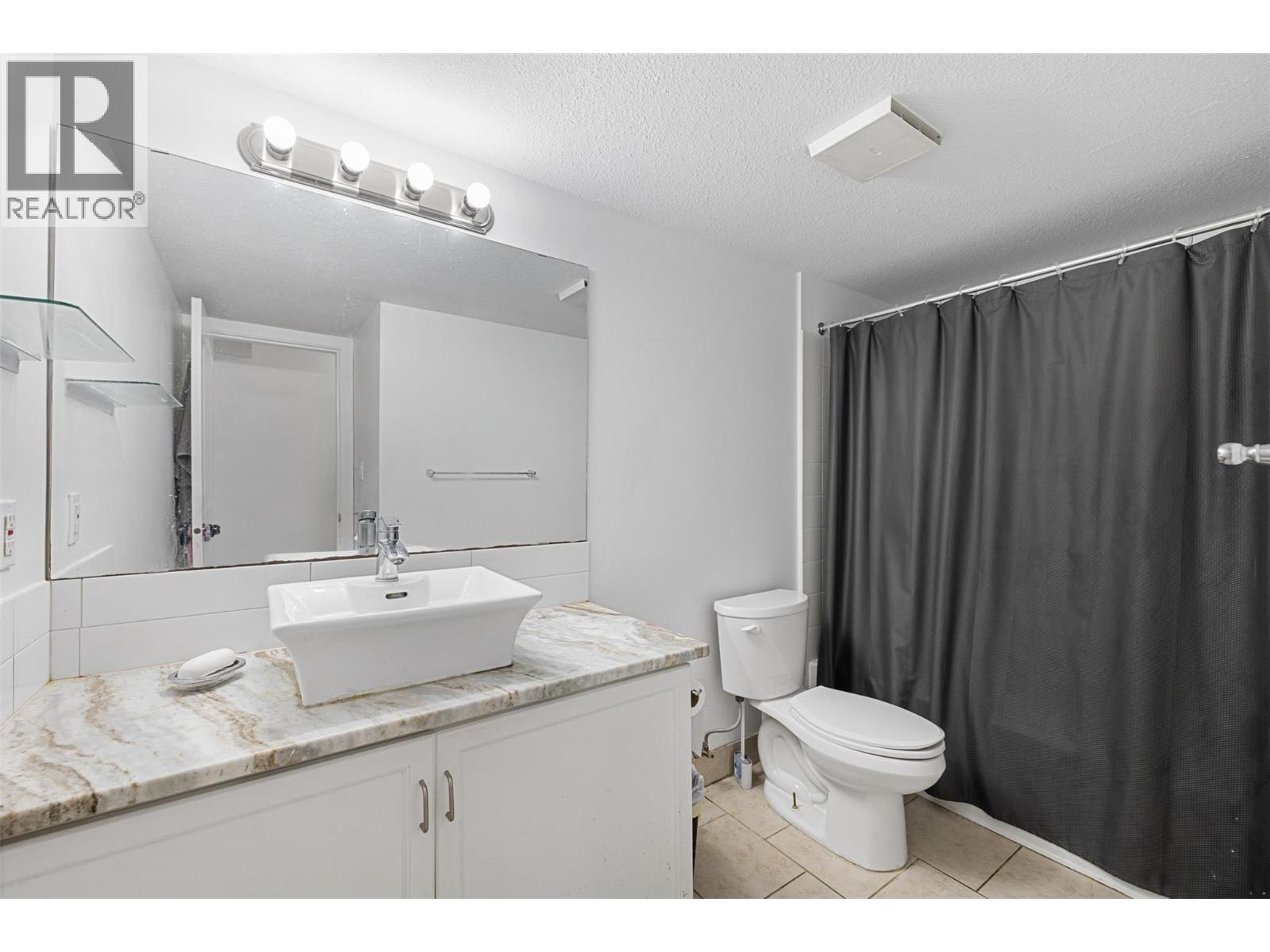 104C 735 Cook Road, Kelowna