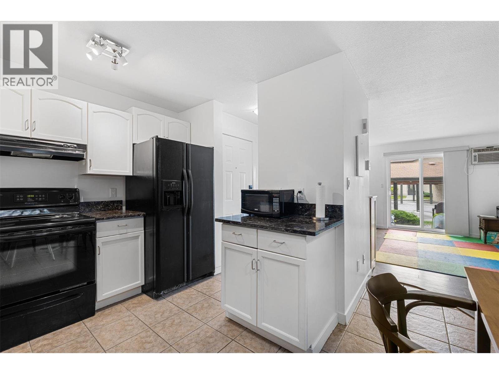 104C 735 Cook Road, Kelowna