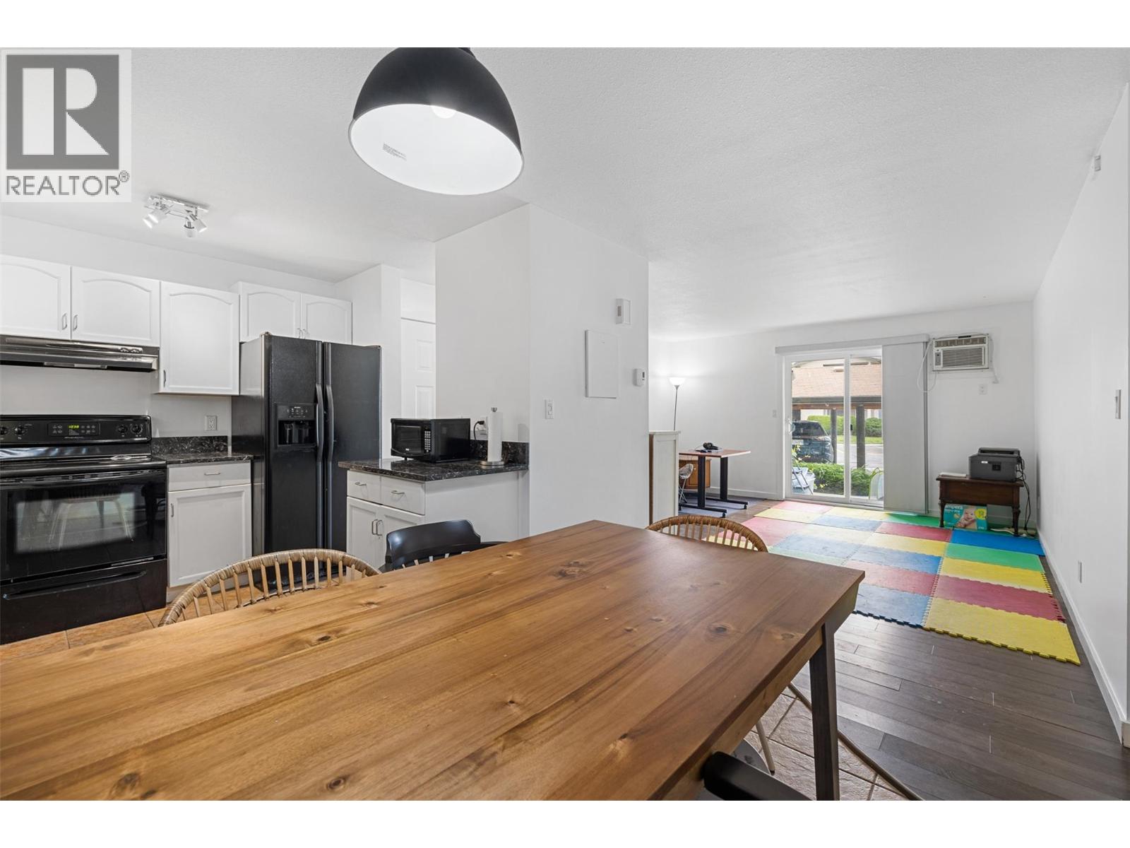 #104C 735 Cook Road - 10