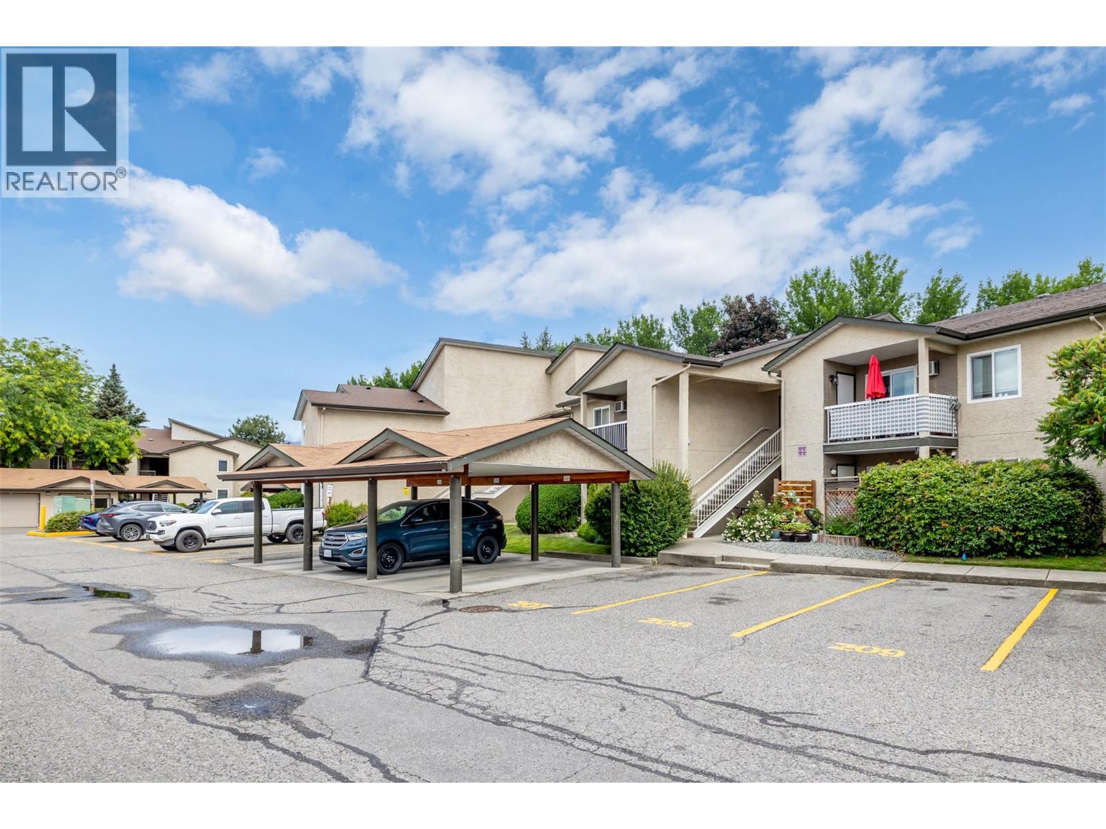 104C 735 Cook Road, Kelowna