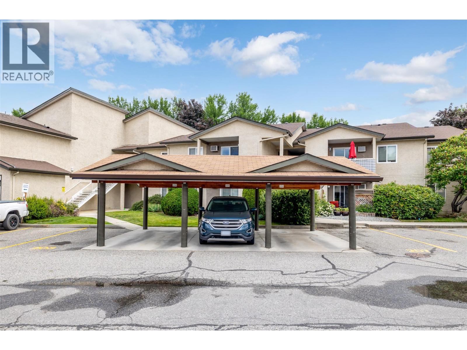 104C 735 Cook Road, Kelowna
