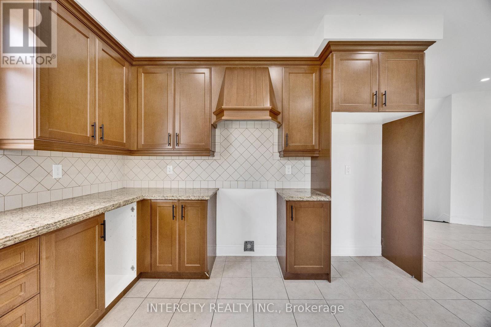 247 PITTOCK PARK ROAD - 11