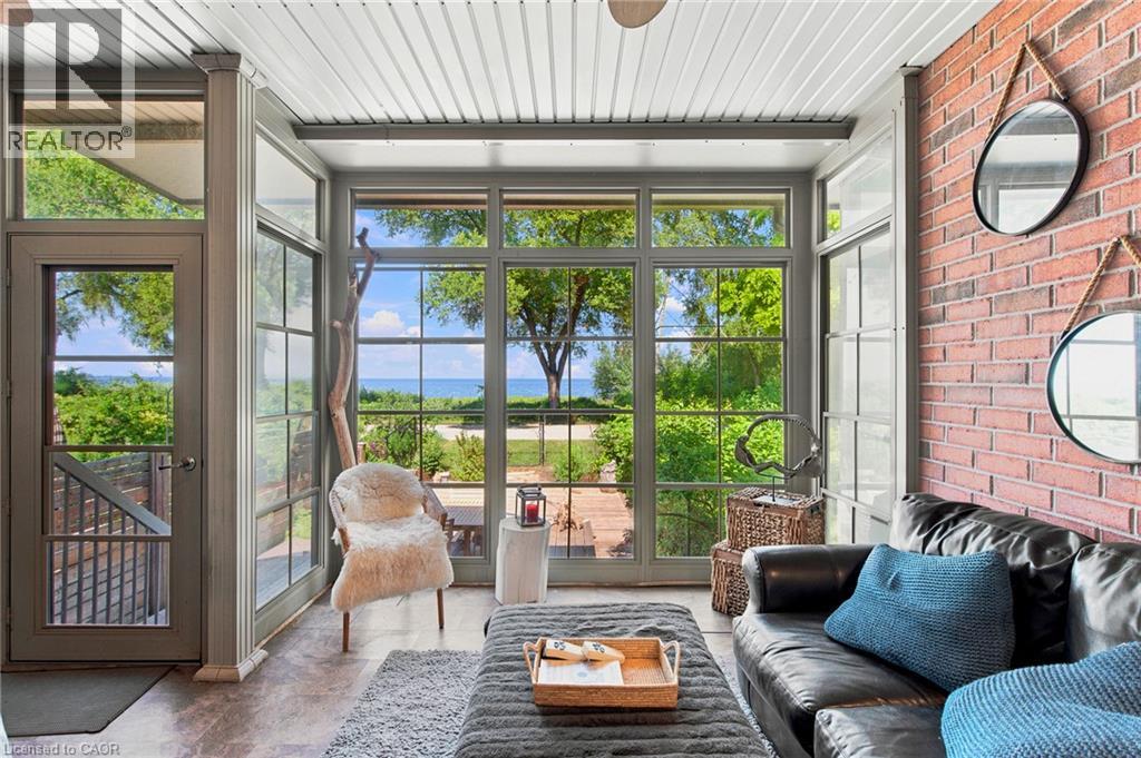 1069 BEACH Boulevard - 2