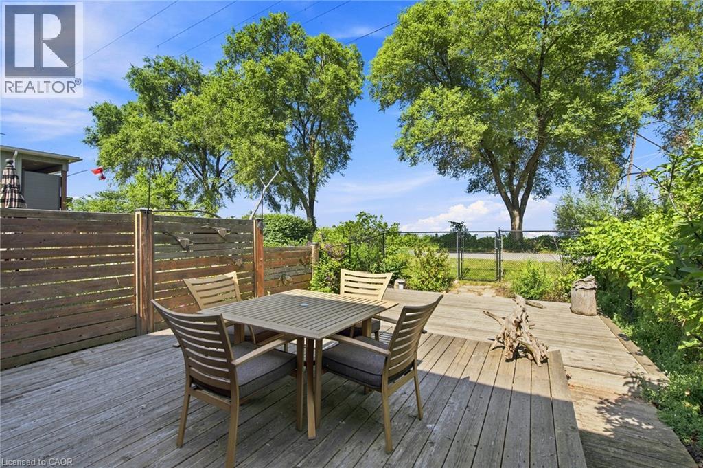 1069 BEACH Boulevard - 21
