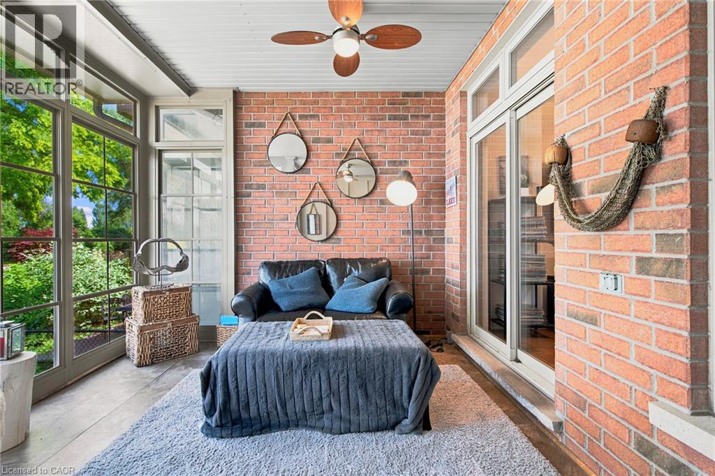 1069 BEACH Boulevard - 3