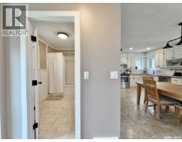 211 Pangman Street, Outlook, SK S0L2N0 Photo 20