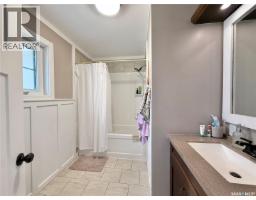 211 Pangman Street, Outlook, SK S0L2N0 Photo 21
