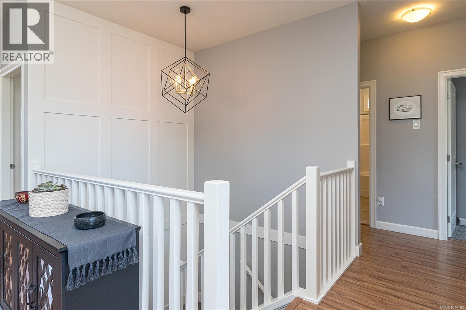 1054 Whitney Crt - 22