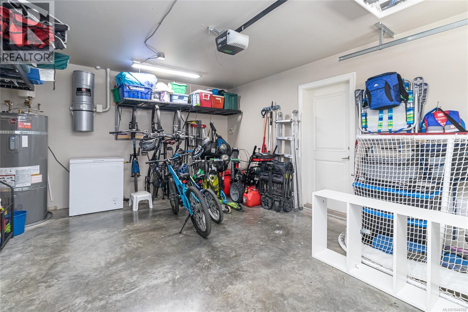1054 Whitney Crt - 31
