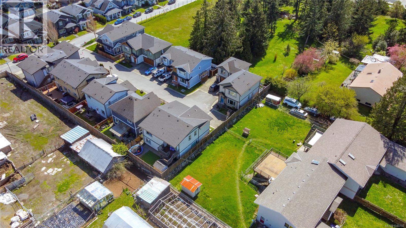 1054 Whitney Crt - 37