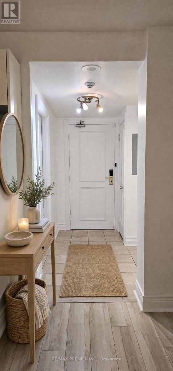 #307 2737 KEELE STREET - Image 4