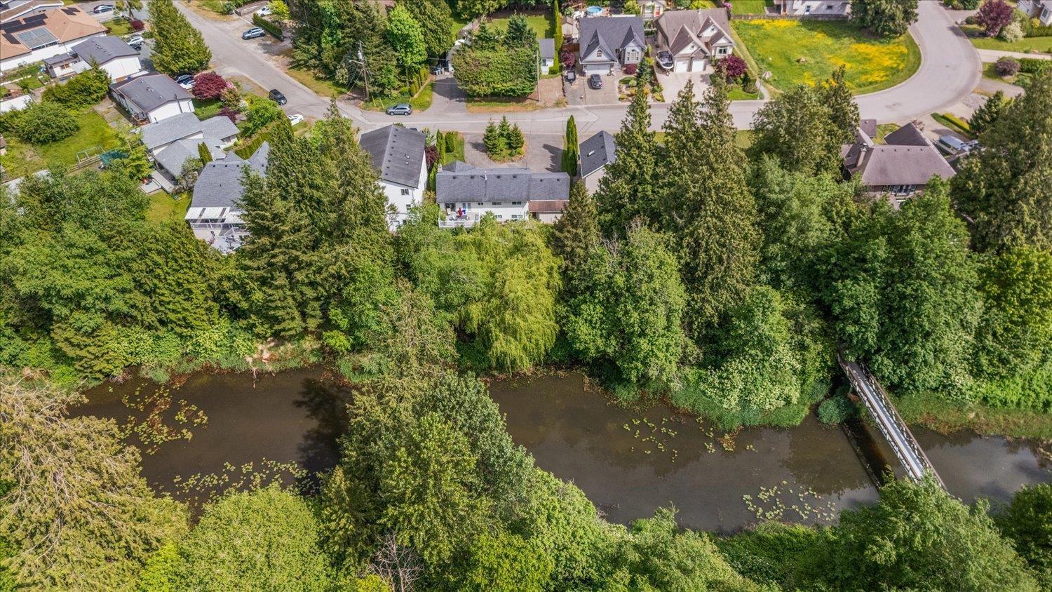 459 NAISMITH AVENUE, Harrison Hot Springs, Harrison Hot Springs