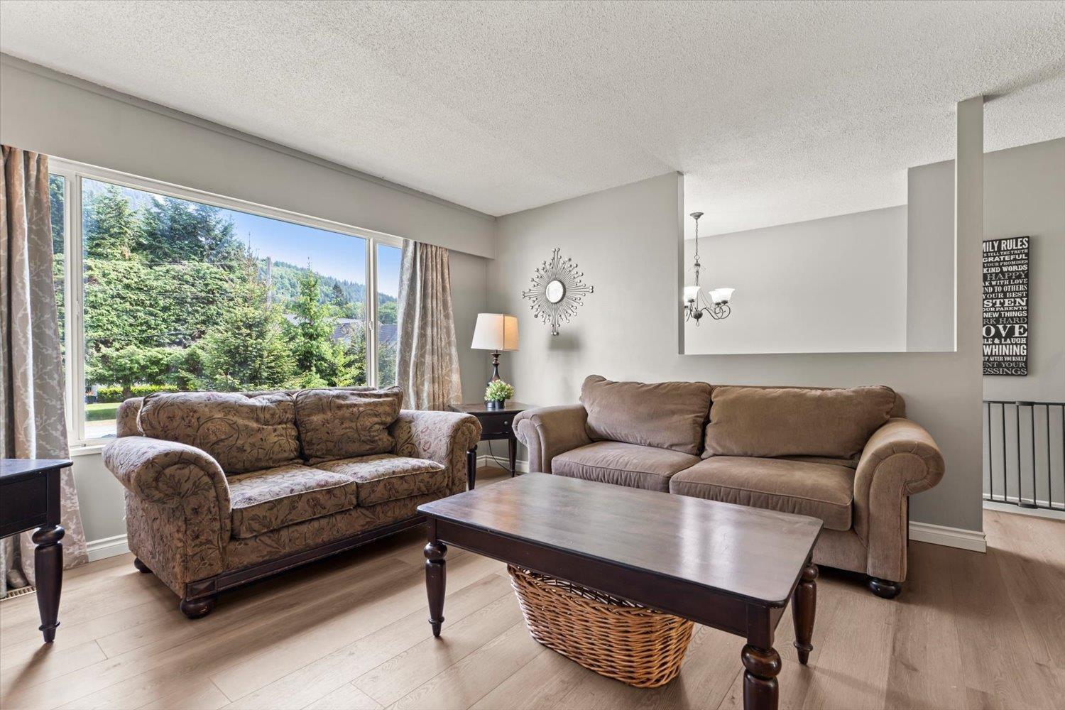 459 NAISMITH AVENUE, Harrison Hot Springs, Harrison Hot Springs