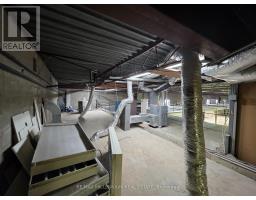 1 - 465 Norfinch Drive, Toronto, ON M3N1Y7 Photo 9
