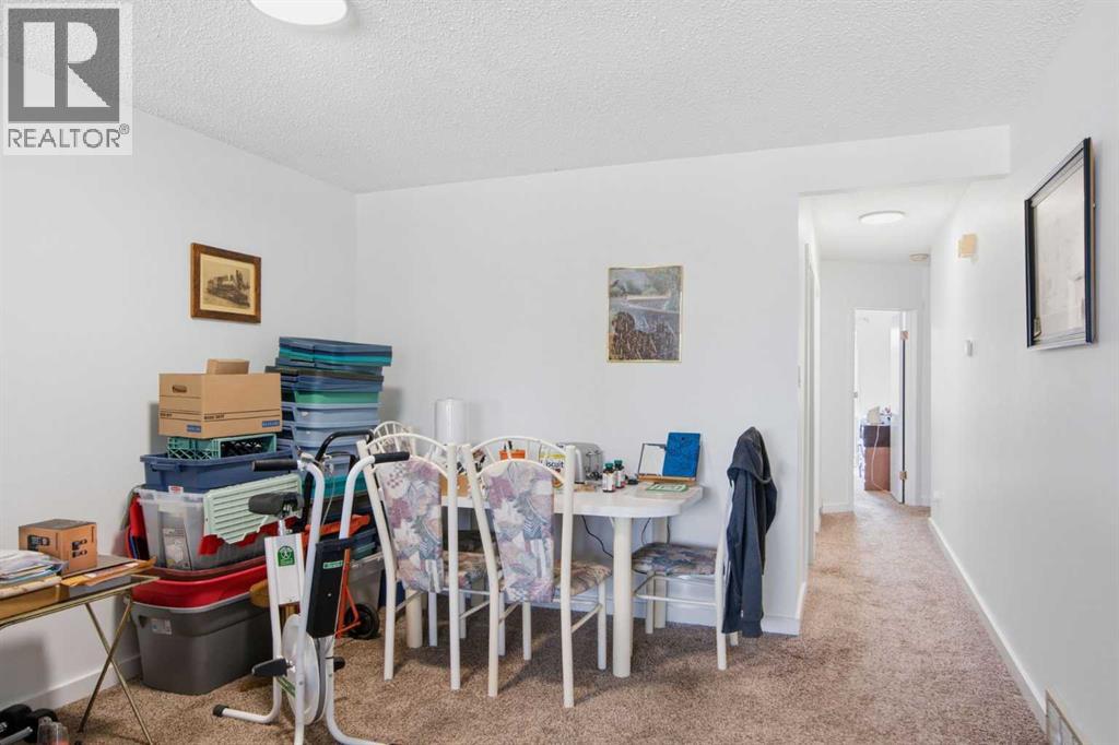 196 Gordon Drive SW - 7