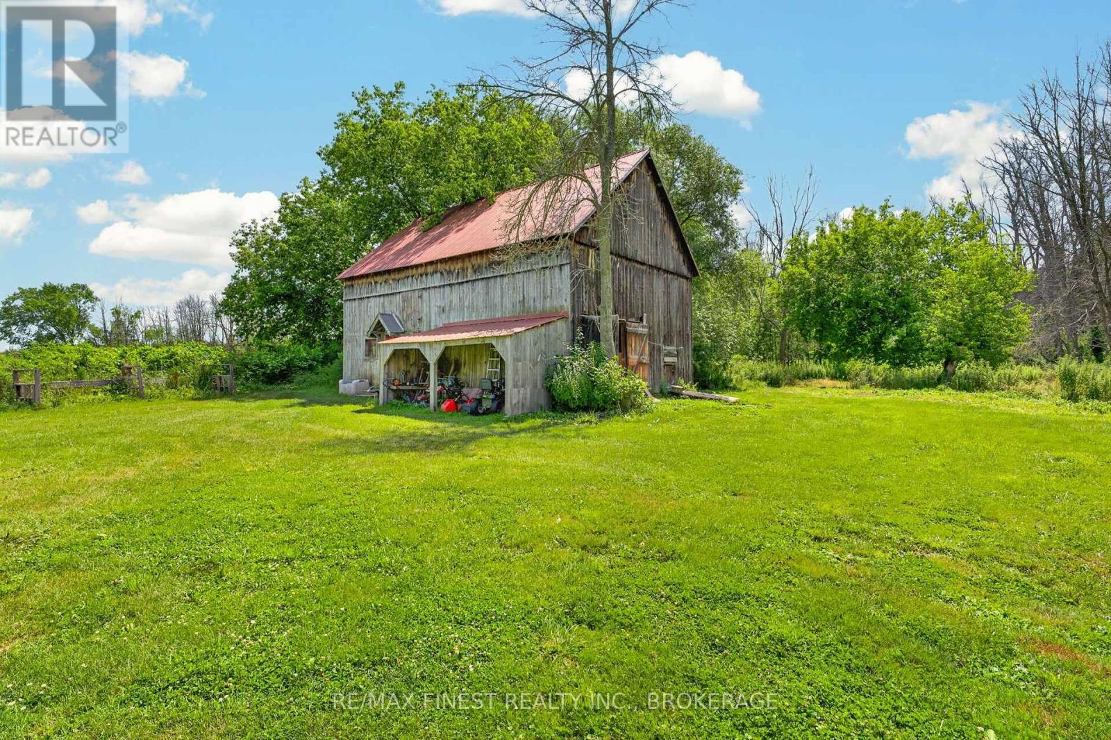 14005 FRONT ROAD - Image 33