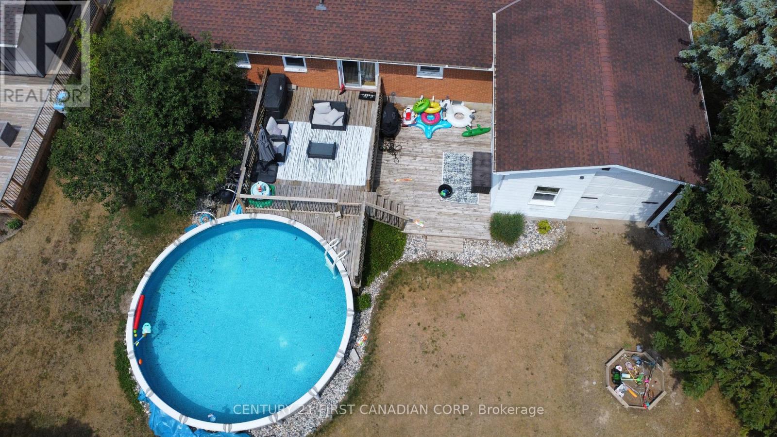 8319 Goosemarsh Line, Lambton Shores (Walden), Ontario, N0M1T0, Lambton Shores (Walden), Ontario — photo 5 of 5