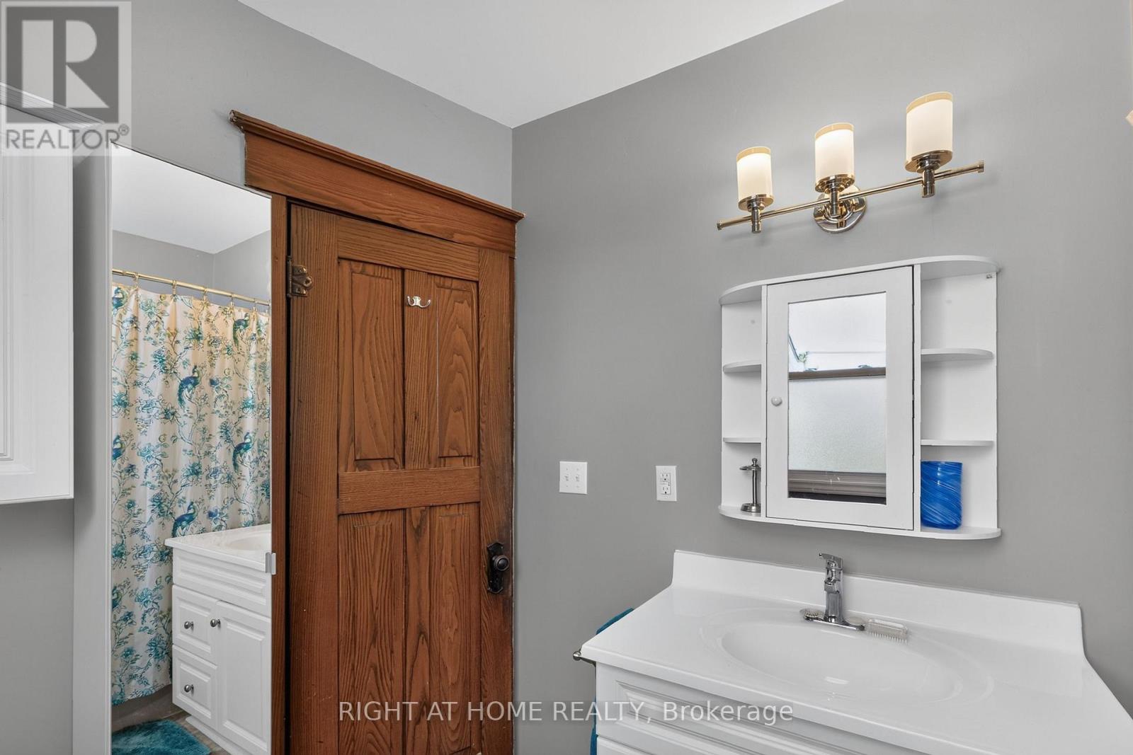 72 MAPLE STREET - Image 16