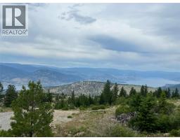 3011 Carmi Road, Penticton, BC V2A8V5 Photo 7