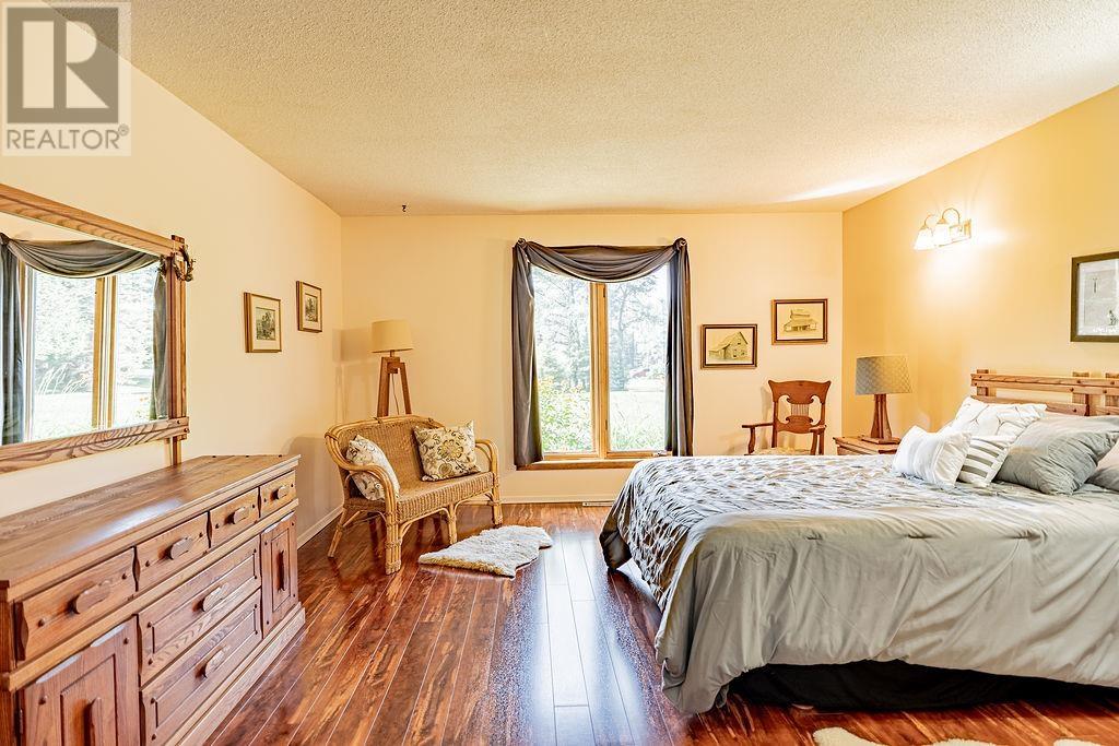 4600 Mapleward Rd. - 19