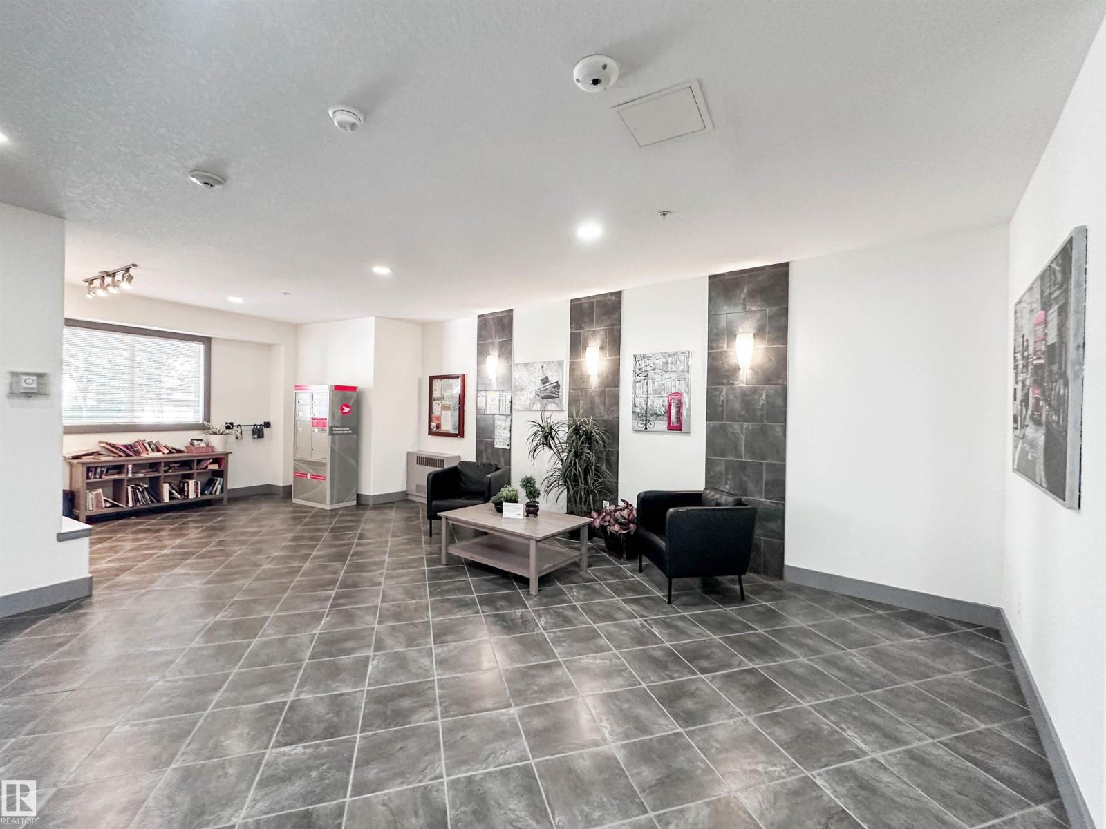 #337 7825 71 ST NW - 43