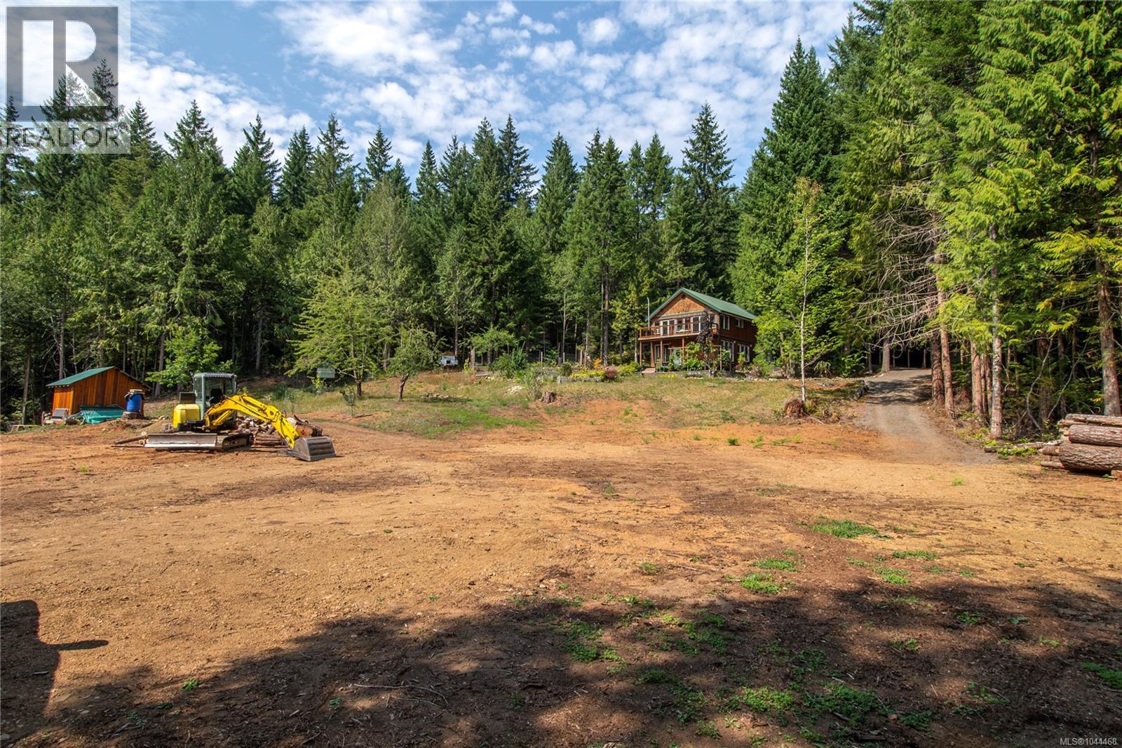 4777 Forbidden Plateau Rd - Image 41