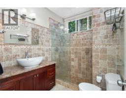 4777 Forbidden Plateau Rd, Courtenay, BC V9J1R3 Photo 24