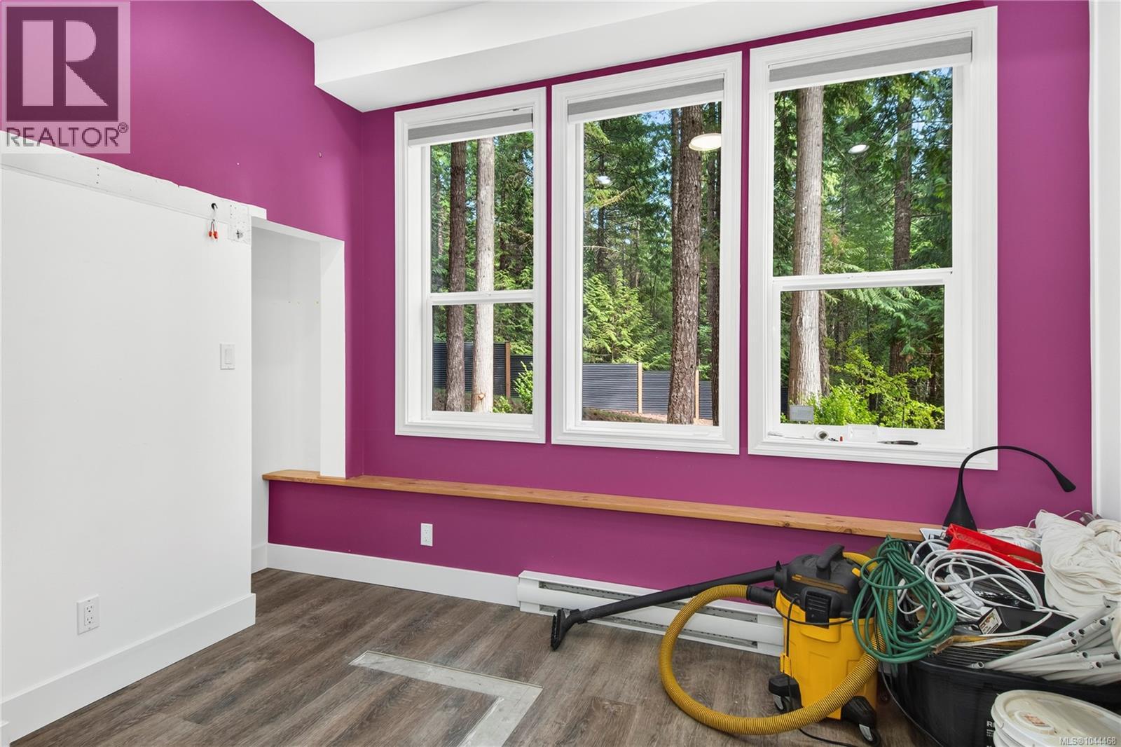 4777 Forbidden Plateau Rd - 25
