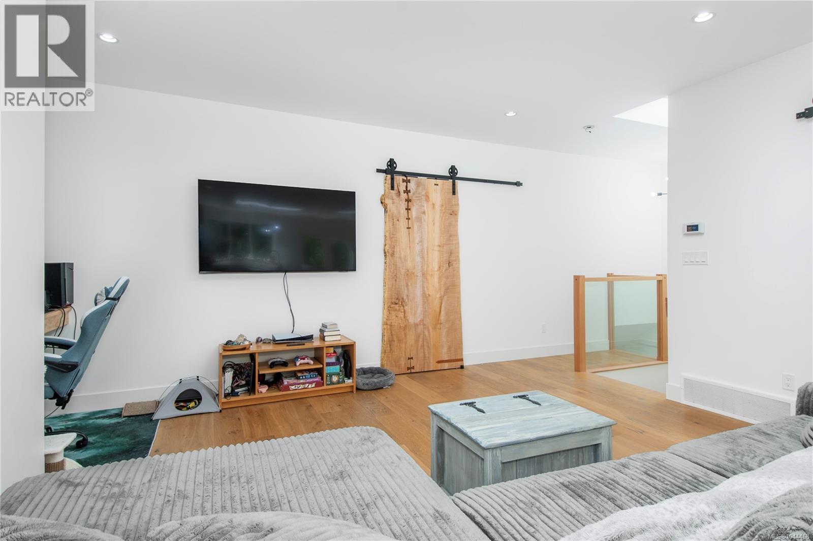 4777 Forbidden Plateau Rd - 55
