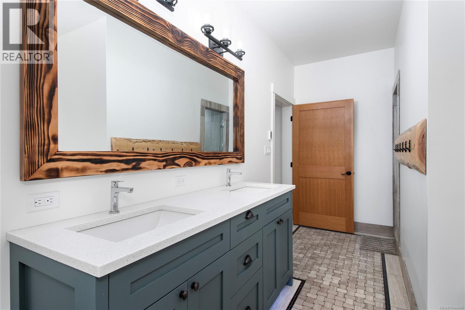 4777 Forbidden Plateau Rd - Image 68