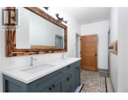4777 Forbidden Plateau Rd, Courtenay, BC V9J1R3 Photo 68