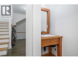 4777 Forbidden Plateau Rd, Courtenay, BC V9J1R3 Photo 52