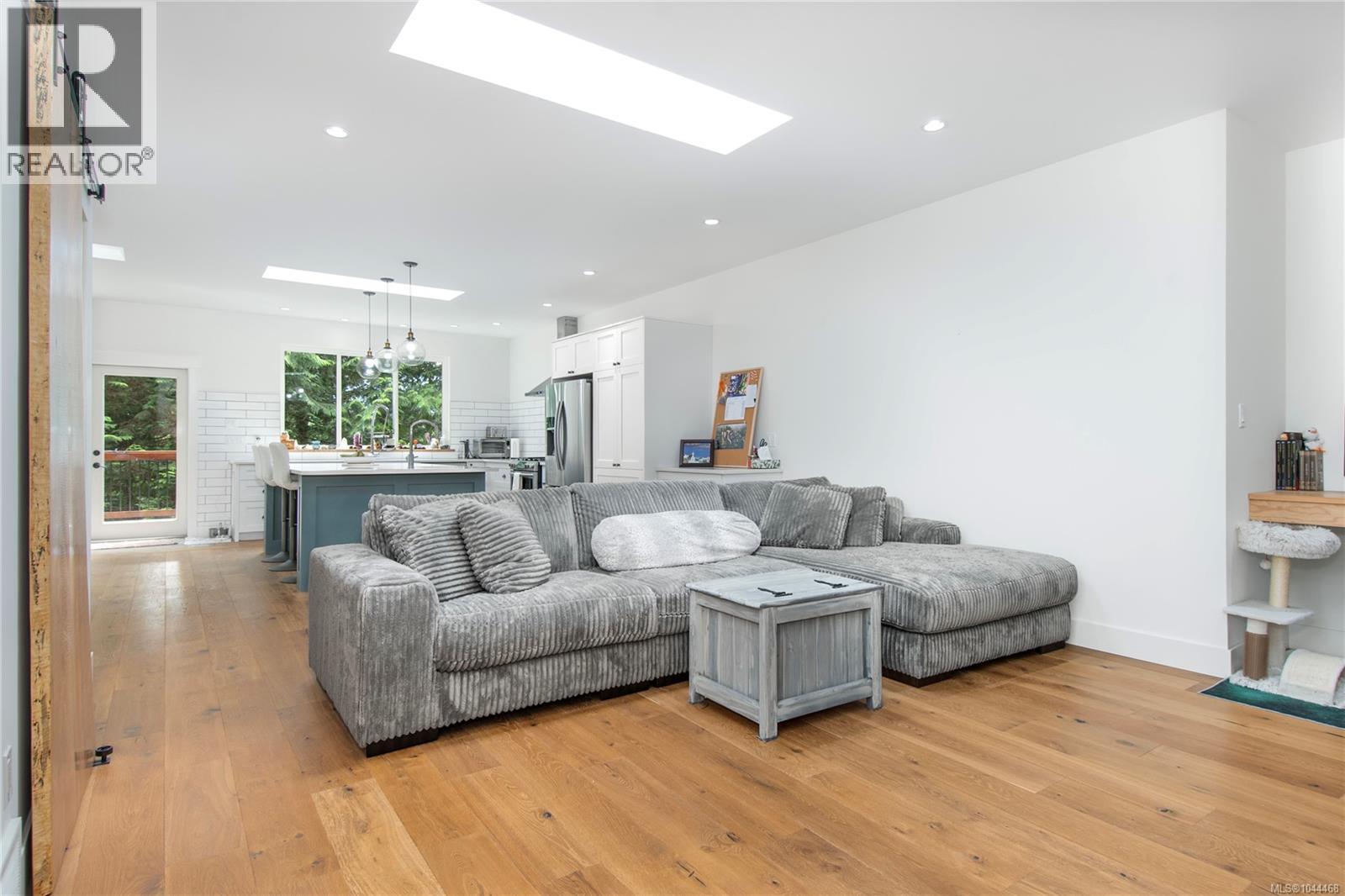 4777 Forbidden Plateau Rd - 53